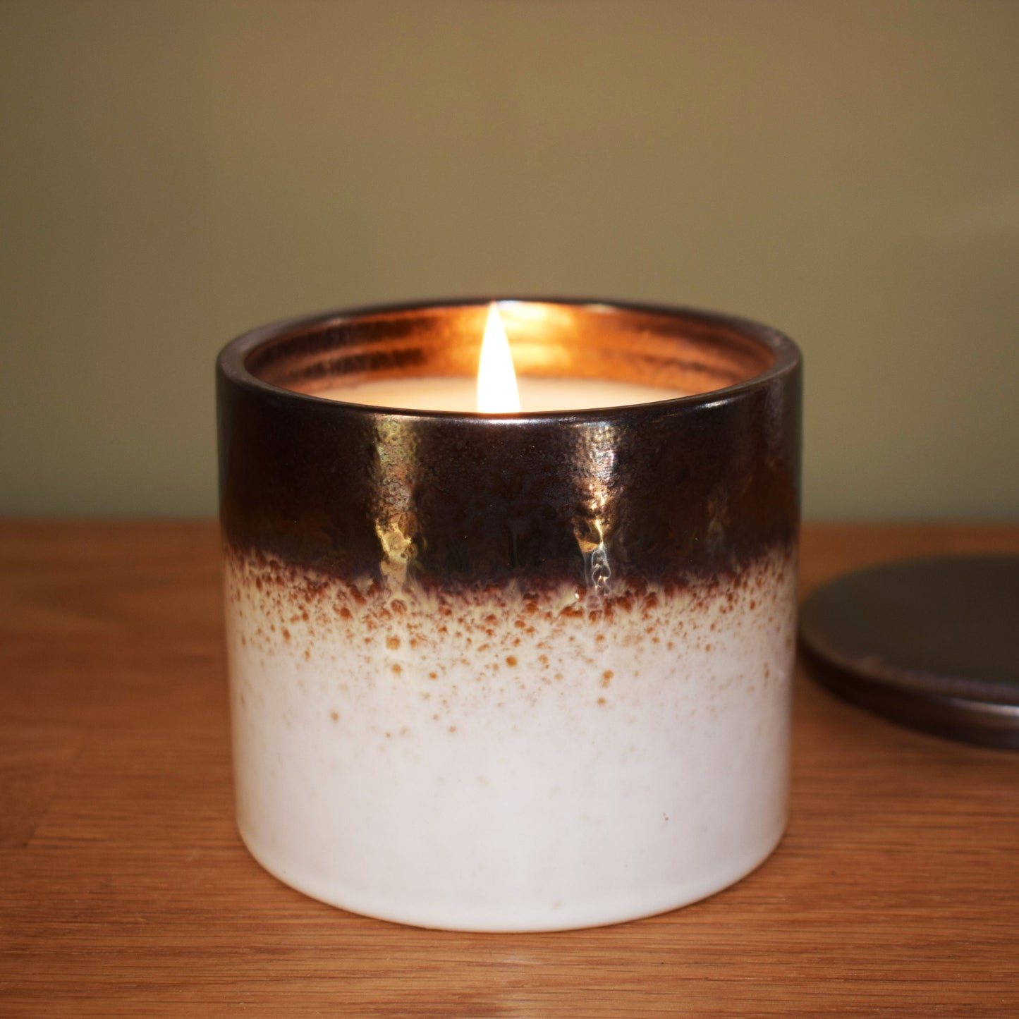 Idunn essential oil refillable candle